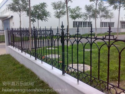 供應外墻鐵藝圍欄丨廠區(qū)圍墻欄桿丨廠房鐵藝圍欄丨廠區(qū)鐵藝圍欄丨廠區(qū)鐵藝護欄丨工廠鐵藝圍欄丨鐵藝護欄廠
