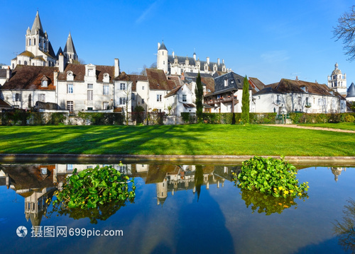 Loches鎮(zhèn)法國的春季可愛公園