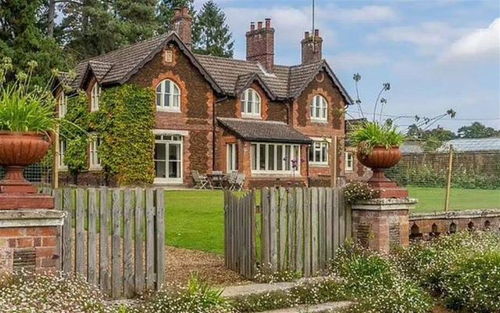 英國女王打折出租皇室莊園,家具都是皇家藏品 每晚約合人民幣2828元,3晚起租